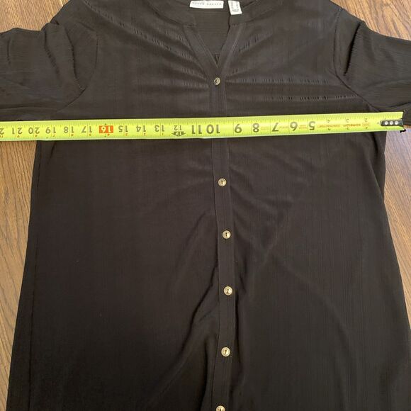Susan Graver Blouse Women’s Size Medium Black Button Up V Neck - Picture 7 of 8